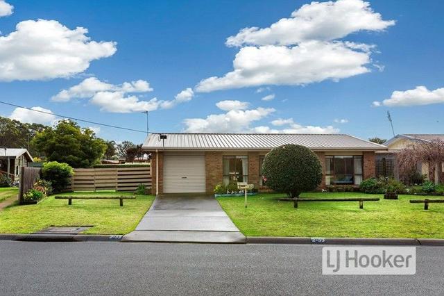 2/33 Newton Close, VIC 3880
