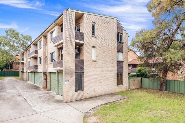 4/23 Santley Crescent, NSW 2747