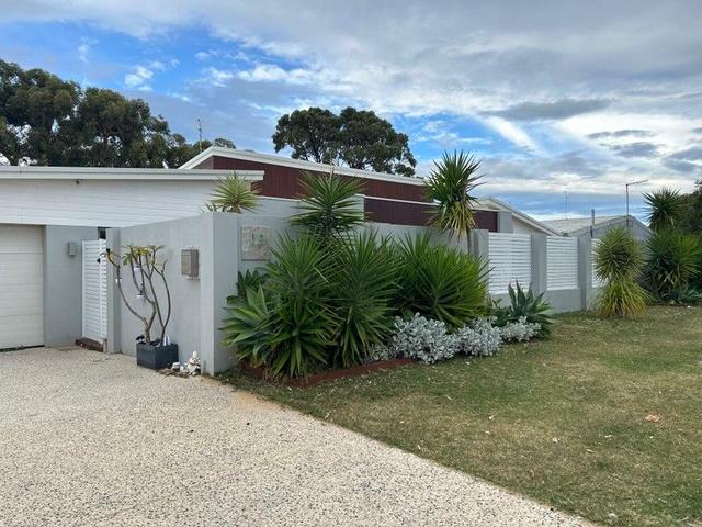 12 Melros Beach Road, WA 6211