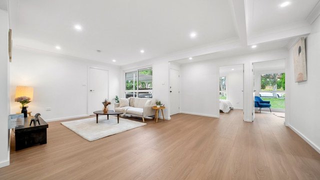 8 Donohue Street, NSW 2148