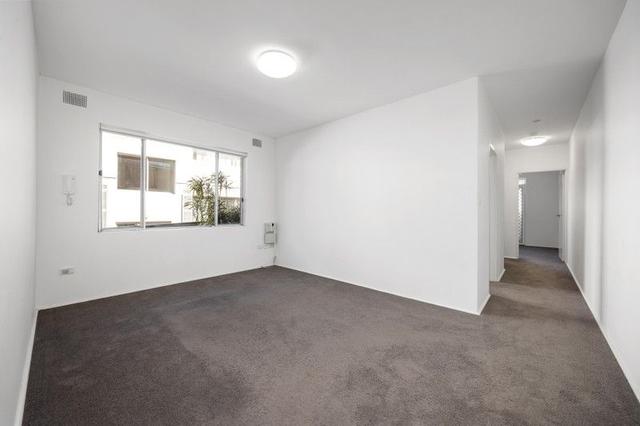 2/14 Northcote Street, NSW 2193
