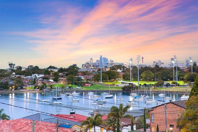 4 Hezlet Street, NSW 2046