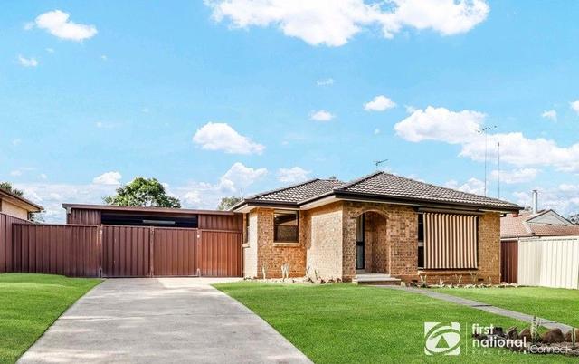 34 Howell Cr, NSW 2756