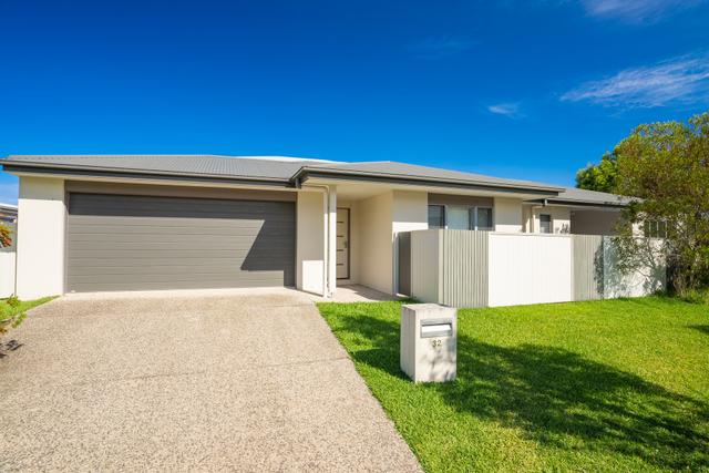 32 Viola Square, QLD 4573