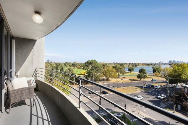 603/81 Queens Road, VIC 3000