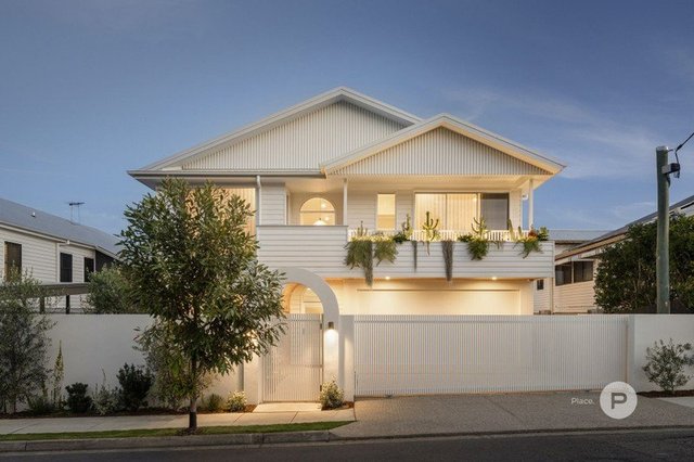 24 Hall Street, QLD 4064