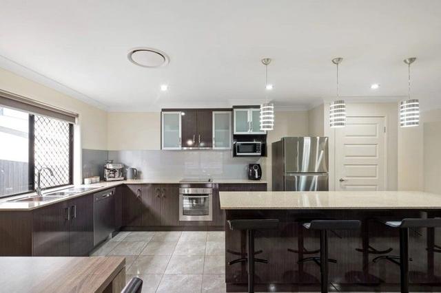 14 Tea Trees Ave, QLD 4300