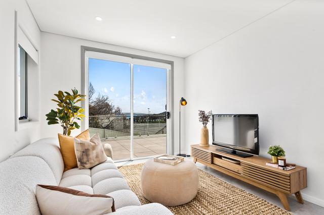 7/18A Falcon Street, NSW 2529