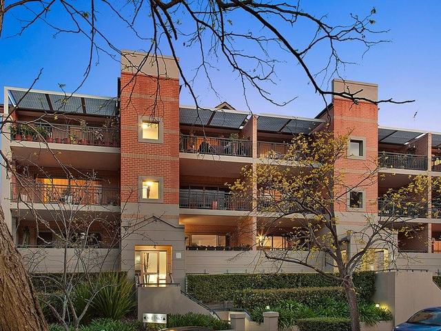 2/8 Williams Parade, NSW 2203