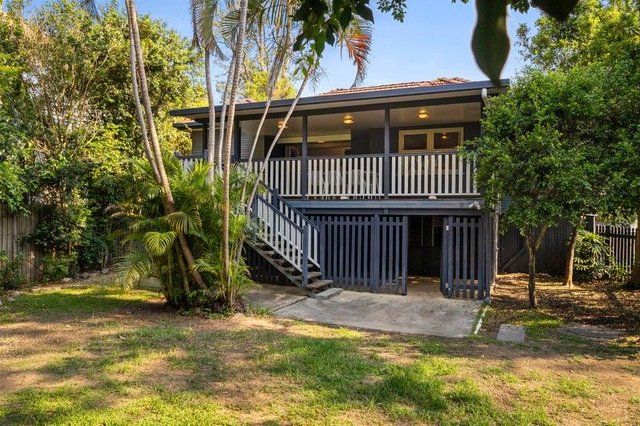 27 Willmington Street, QLD 4051