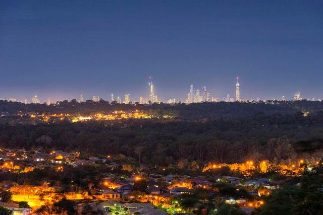 21 Salvado Drive, QLD 4211