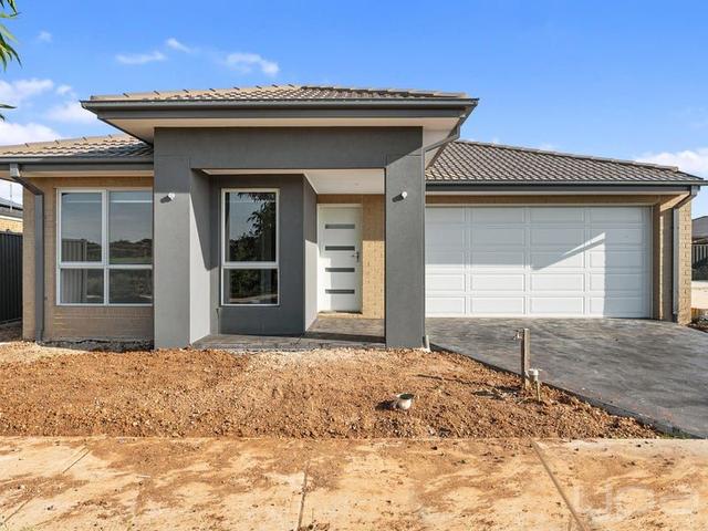 69 Greenpoint Drive, VIC 3335
