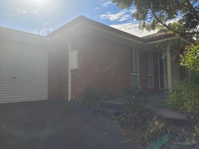 a/1 Inverness Street, VIC 3810