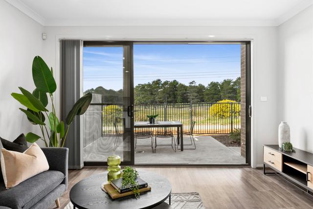 96 Lionel Rose Street, ACT 2615