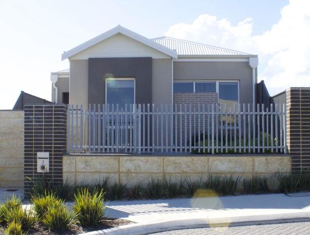 3 Cosmia Grove, WA 6036