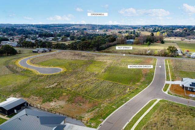 11 Nicholson Circuit, NSW 2583