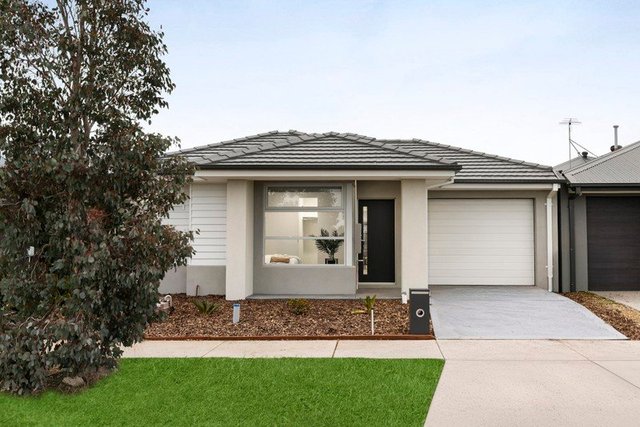 25 Titchfield Road, VIC 3064