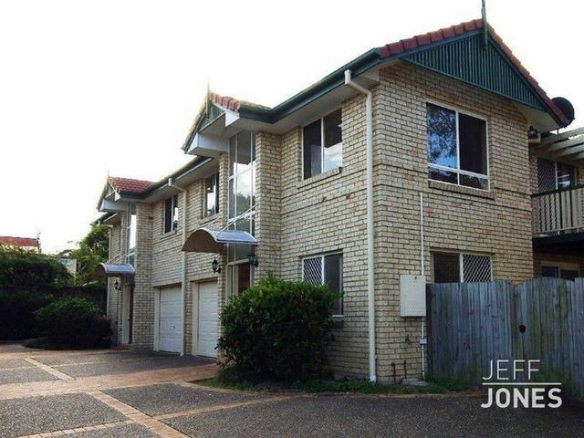 2/14 Real Street, QLD 4103