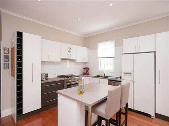2 Canterbury St, VIC 3039