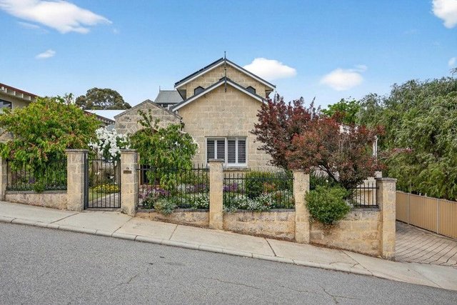 19 Station Street, WA 6053