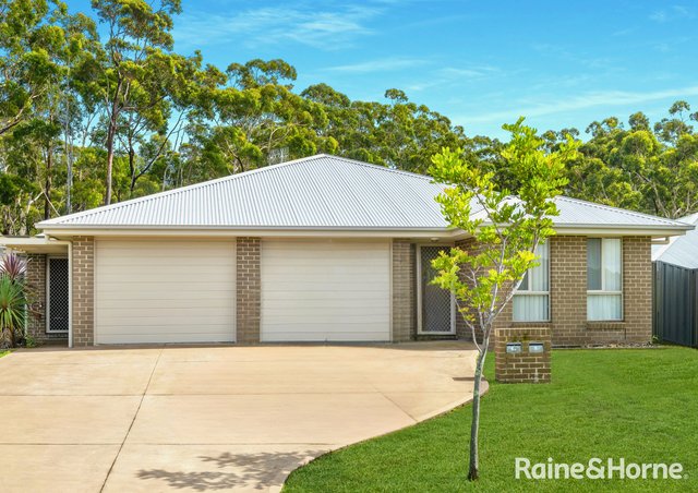 5 Peacehaven Way, NSW 2540