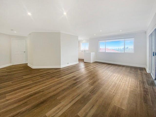 4/300 Marsden Road, NSW 2118