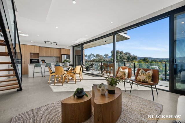 24/2 David Street, ACT 2612