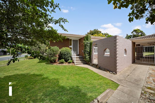 8 Salsola Street, ACT 2611