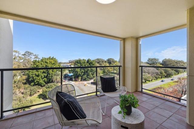 29/16 Kings Park Road, WA 6005