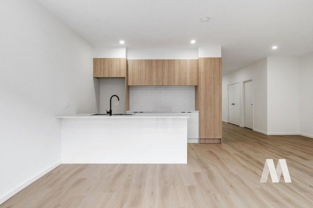 698 Grand Boulevard, VIC 3064