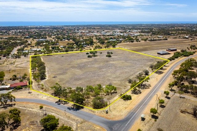 12 Webber Road, WA 6530