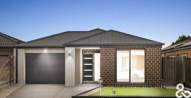 18 Marlowe Grange, VIC 3754