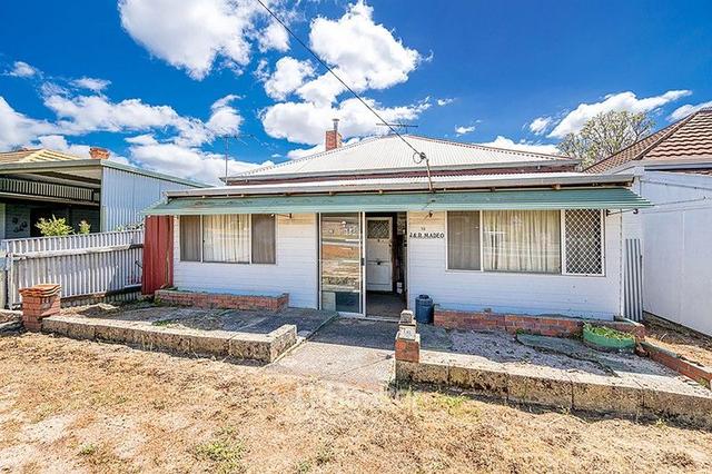 70 Venn Street West, WA 6225
