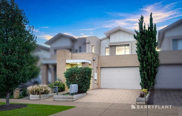 15 Broadbeach Circuit, VIC 3030