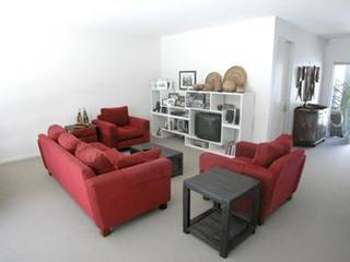 Lounge (2005-03-01)