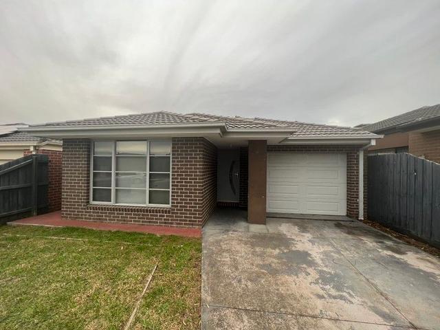 33 The Glade, VIC 3976