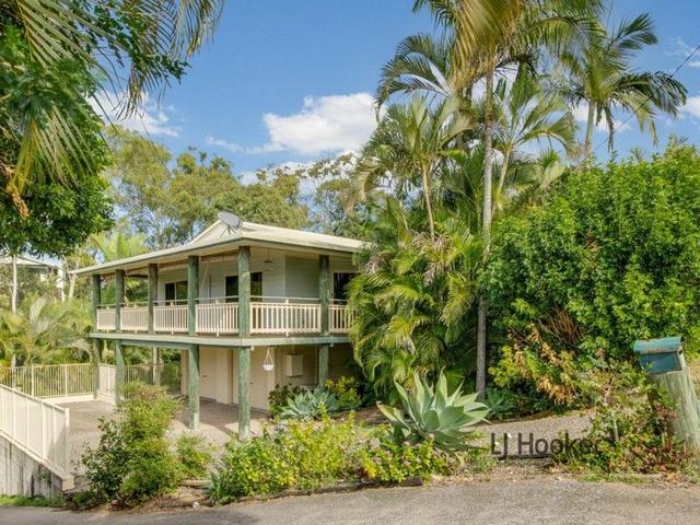 8 School Street, QLD 4680