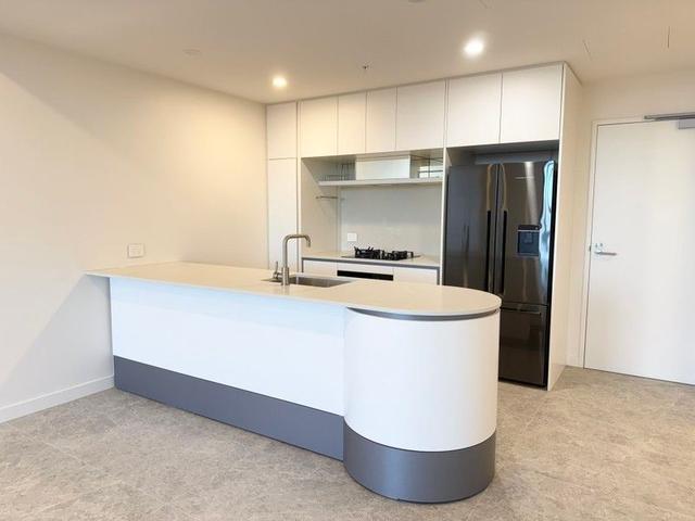 1002/8 Sanctuary Boulevard, NSW 2127