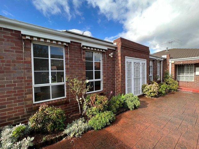 2/23 Ross Street, VIC 3042