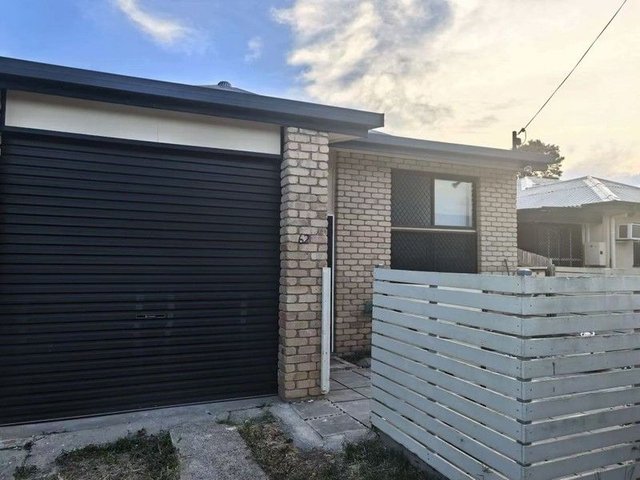 62 Burnett St, QLD 4701