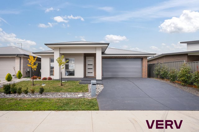 12 McCauley Avenue, NSW 2620
