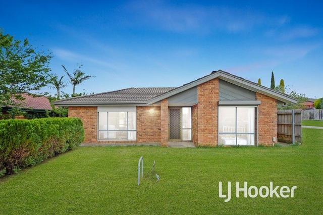 35 Ralph Crescent, VIC 3976