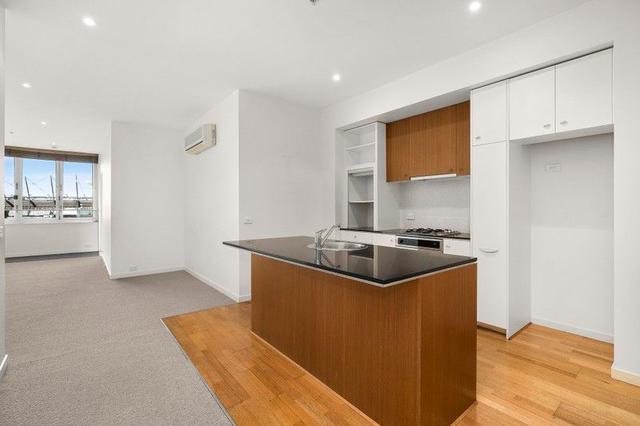 404/166 Wellington Parade, VIC 3002