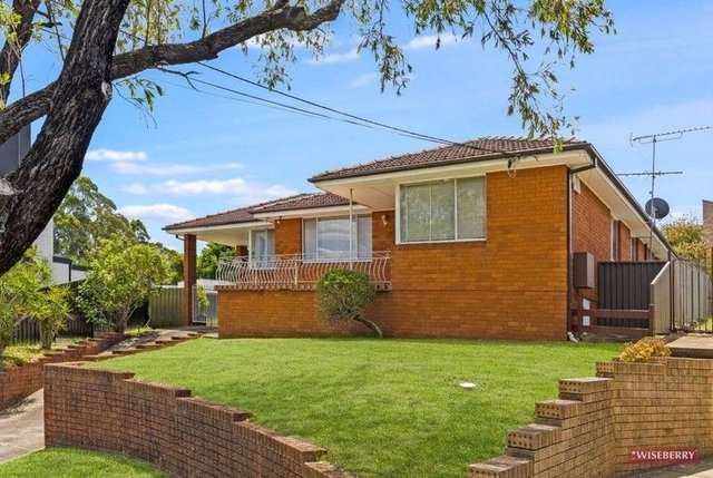 7 Sturt Avenue, NSW 2198