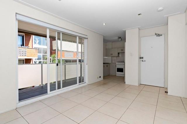 9/23 Stuart  Street, NSW 2097