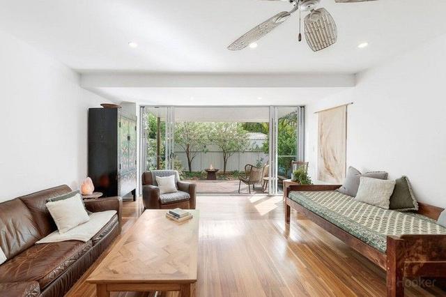 2/27 Victor Avenue, QLD 4216