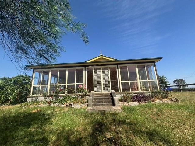 145 Alma Rd, NSW 2335