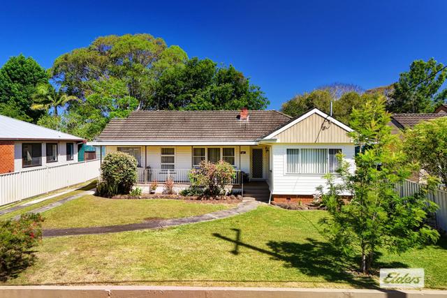 8 Bayview Crescent, NSW 2430