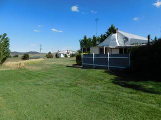 Side of house looking toward cottage