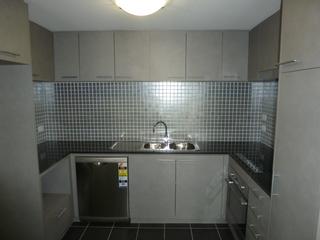 Kitchen (2011-11-25)